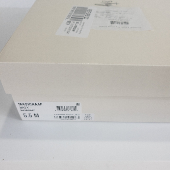 Style & Co Masrinaa Ankle Booties Navy -5.5 - Picture 9 of 9